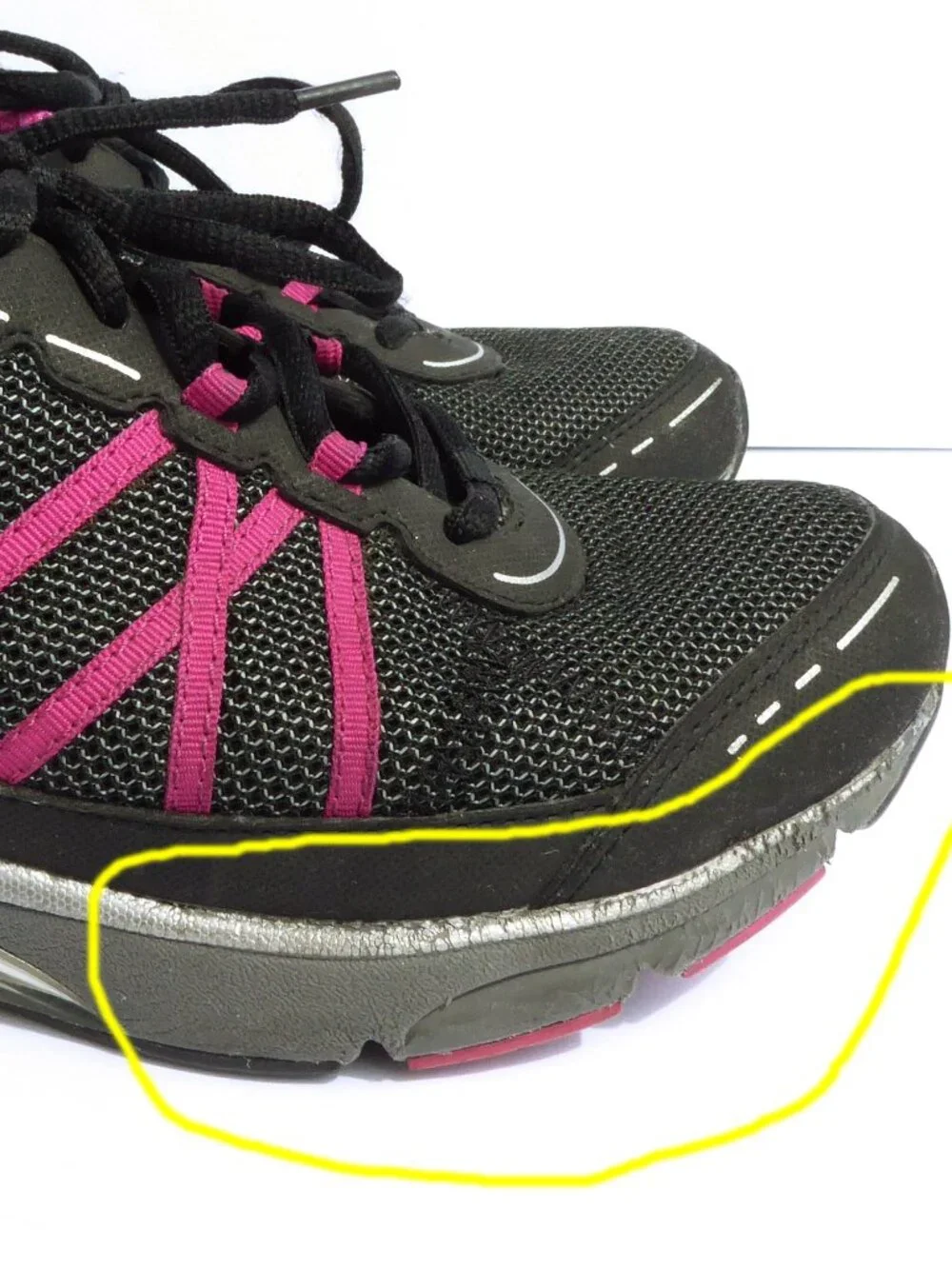 Abeo black mesh and hot pink criss cross striped sneakers women's size 8.5